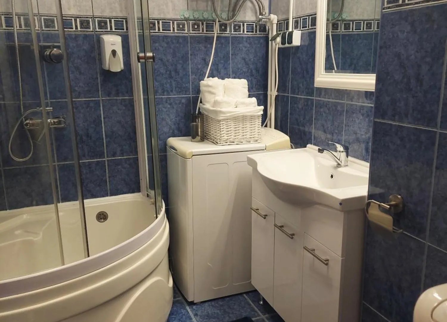 Aldira Joy Arena Nationala Apartment Bucureşti România