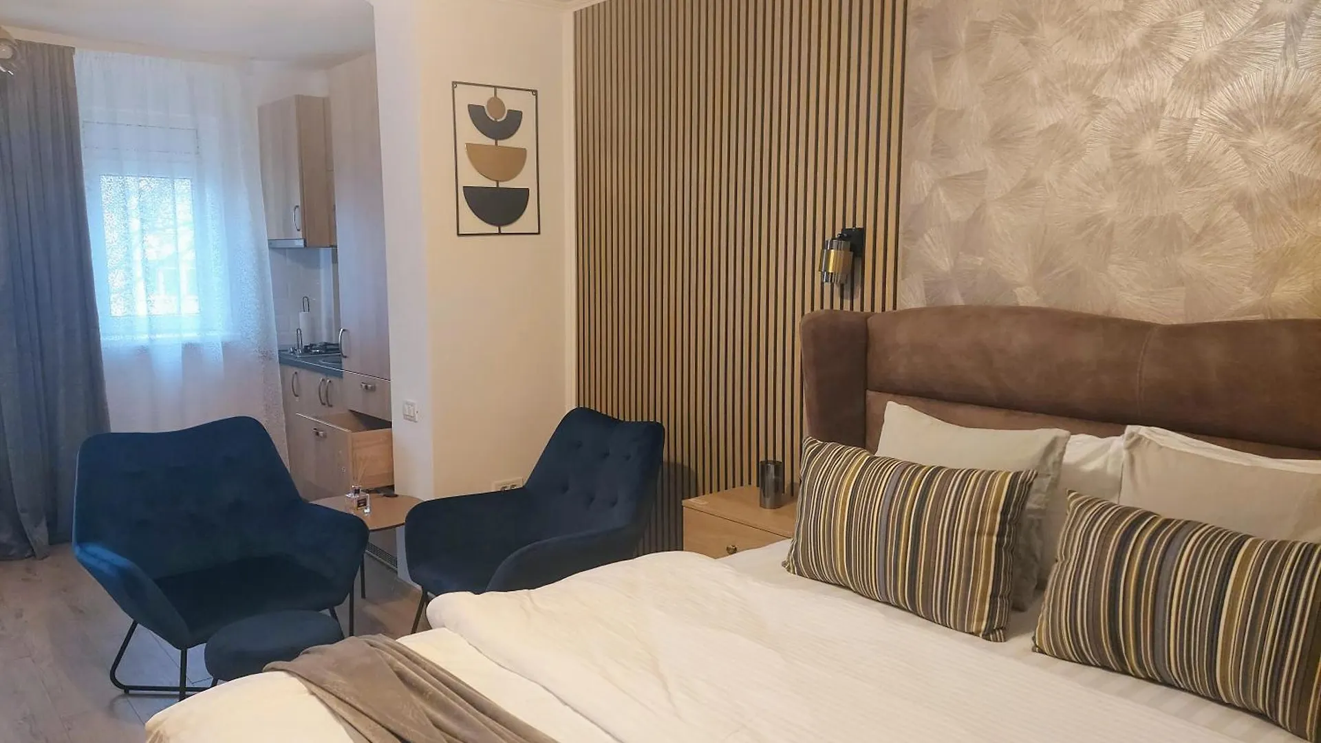 Aldira Joy Arena Nationala Apartment Bucureşti 0*,  România